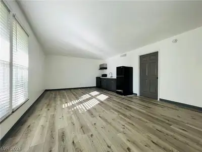 3744 Pilgrim Street A Living Room
