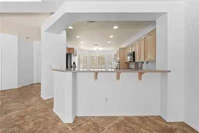 2032 Wolverine Court Kitchen