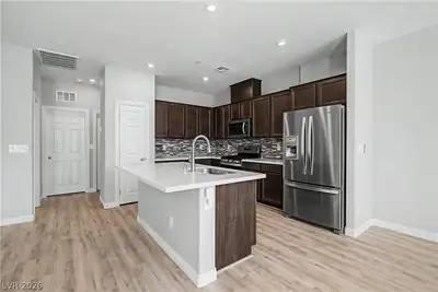 1183 Solano Hills Court, Henderson, NV 89002 Kitchen