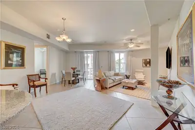38 East Serene Avenue 232, Las Vegas