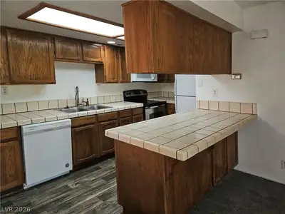 4121 Gannet Circle 412 Kitchen