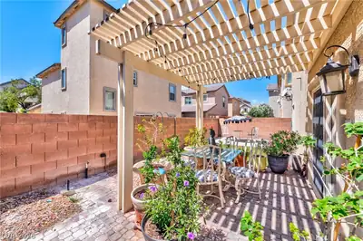 29 Marble Apex Avenue, North Las Vegas, NV 89031 Patio