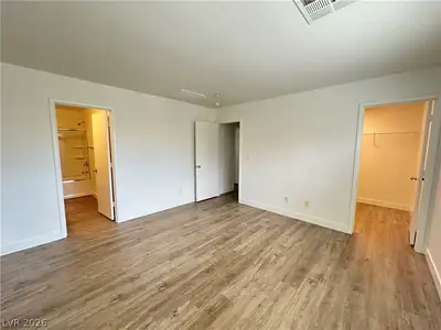 3192 Mist Effect Avenue Bedroom