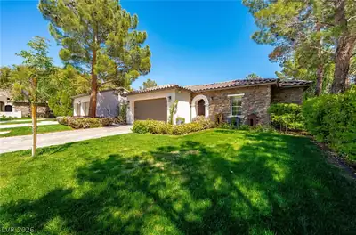 11846 WATERFORD CASTLE Court, Las Vegas, NV 89141 