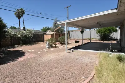 417 Duke Avenue, North Las Vegas, NV 89030 Patio