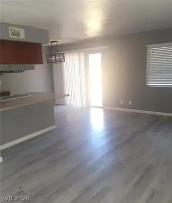 5156 Golden Lane D Living Room
