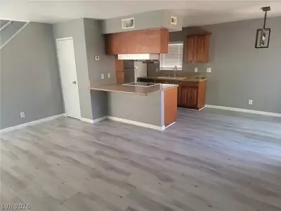 5156 Golden Lane D Kitchen