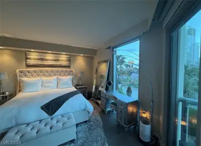 222 Karen Avenue 304 Bedroom