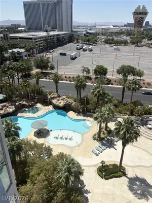 222 Karen Avenue 304 Pool