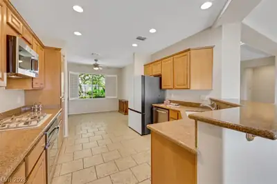 2093 Mountain City Street Kitchen