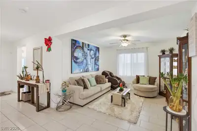 3988 West Le Baron Avenue Living Room