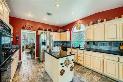 2012 Lady Lake Street, Las Vegas, NV 89128 Kitchen