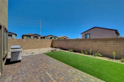 10927 Cambridge Lakes Avenue, Las Vegas, NV 89166 Patio