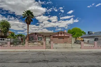 5614 Grossmont Avenue Las Vegas, NV 89110