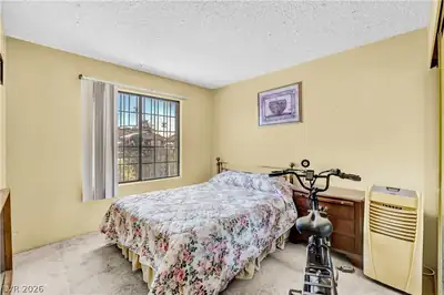5614 Grossmont Avenue, Las Vegas, NV 89110 Bedroom
