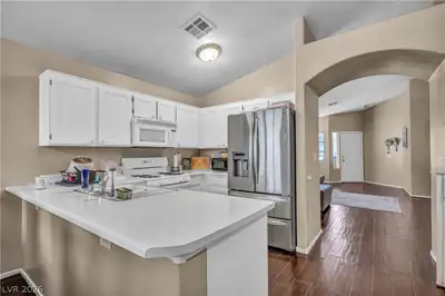 2859 Mount Hope Drive, Las Vegas, NV 89156 Kitchen