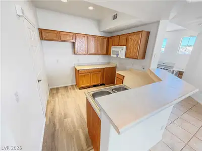 5855 Valley Drive 2088, North Las Vegas, NV 89031 