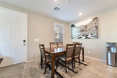 8680 Giant Causeway Avenue, Las Vegas, NV 89148 Dining Area