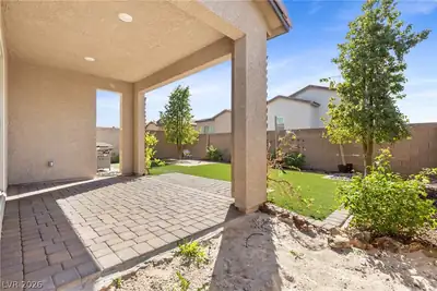 2711 Lindsey Springs Street, Las Vegas, NV 89142 Patio