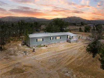 420 East Quartz Avenue, Sandy Valley