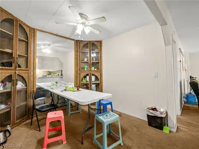 420 East Quartz Avenue Dining Area