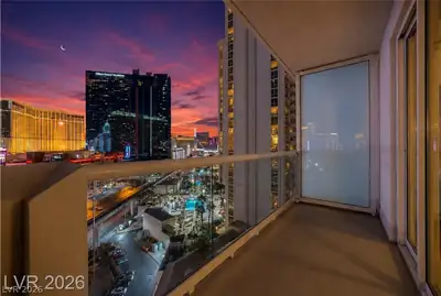 145 East HARMON Avenue 1407 Balcony
