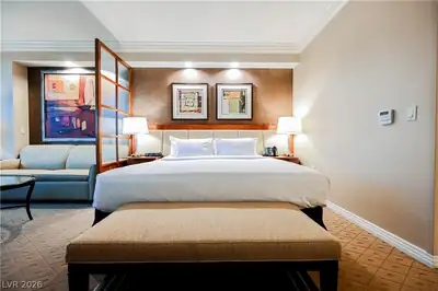 145 East HARMON Avenue 1407 Bedroom