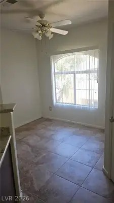 6480 Annie Oakley Drive 423 Bedroom
