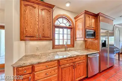220 Hallett Cove, Boulder City, NV 89005 Kitchen