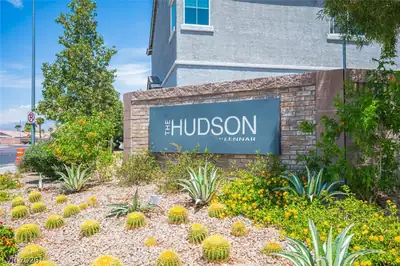 5565 Autumn Cliffs Way Las Vegas, NV 89118