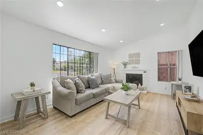 512 Macbrey Drive Las Vegas, NV 89123
