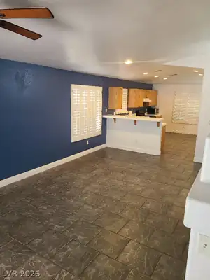 207 TUG BOAT Court - Living Room