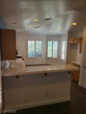 207 TUG BOAT Court - Kitchen