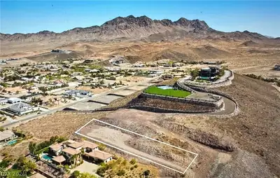 Peach Bluff Court Henderson, NV 89002