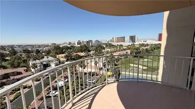 3111 Bel Air Drive 9H Las Vegas, NV 89109