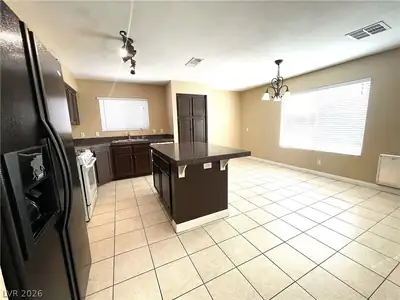 1420 Desert Hills Drive, Las Vegas, NV 89117 Kitchen