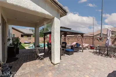 5520 Bruin Lakes Street, Las Vegas, NV 89131 Patio
