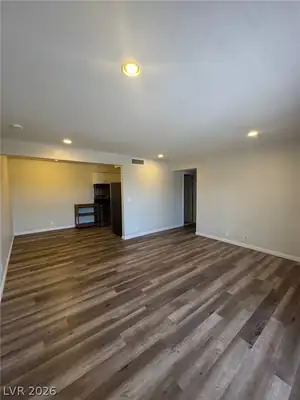 615 South Royal Crest Circle 24 Living Room