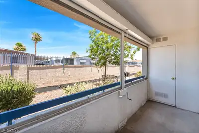 2725 South Nellis Boulevard 1086 Patio
