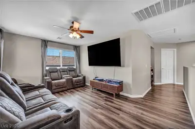 10547 Forum Peak Lane, Las Vegas, NV 89166 Living Room