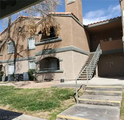 230 Mission Newport Lane 203, Las Vegas