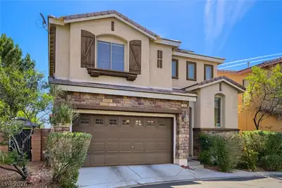 7242 Regent Pond Street, Las Vegas, NV 89166 Front of Structure