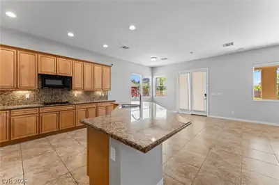 8370 Unicorn Street, Las Vegas, NV 89131 Kitchen