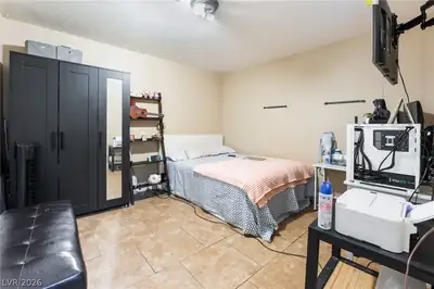 1413 South 17th Street Bedroom