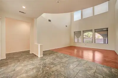 10798 Chillingham Drive, Las Vegas, NV 89183 Living Room
