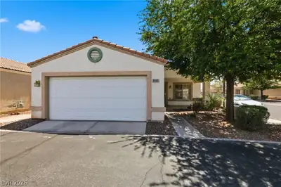 5060 Mascaro Drive Front of Structure