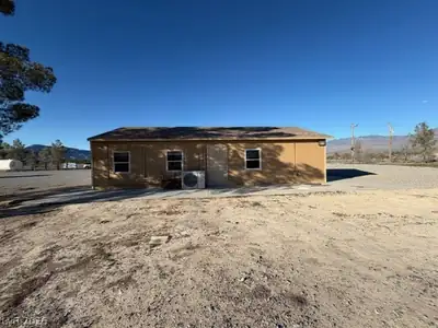 621 West Mesquite Avenue Front of Structure