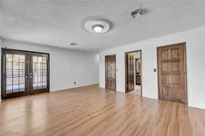 6975 Obannon Drive Primary Bedroom