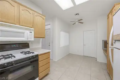 3343 Quail Song Drive, Laughlin, NV 89029 Kitchen