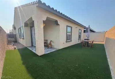 1170 King Lark Street, Henderson, NV 89011 Yard